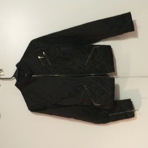 Express black light jacket, quilted pattern with stylish zipper. Size small